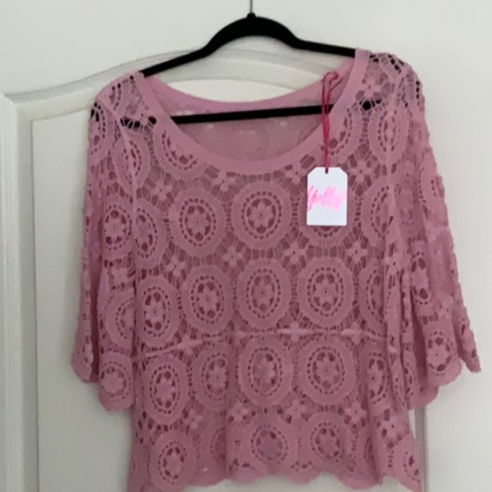 Crochet top by Yolly